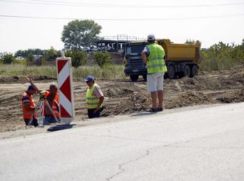Бойко Борисов инспектира ремонтните дейности на пътя Пловдив – Асеновград