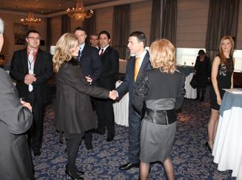 Орешарски връчи „Инвеститор на годината 2013г.” на „АББ България ЕООД”