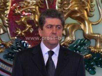 Георги Първанов ще връчи висши държавни отличия