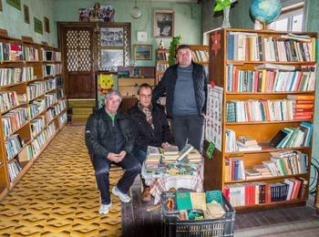 170 книги дари ВМРО на читалищни библиотеки в Смолянско