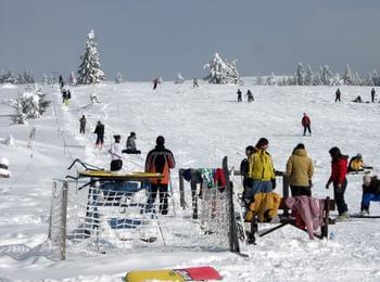 Пистите край Момчиловци предлагат отлични условия за ски и сноуборд