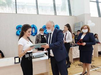 Връчиха дипломите на 87 зрелостници от ППМГ „Васил Левски“ в Смолян