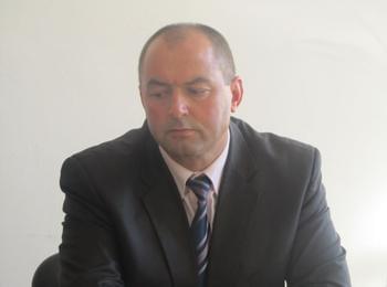  Старши комисар Николай Димов проведе работна среща с кмета на община Баните на тема “Безопасност по пътищата”