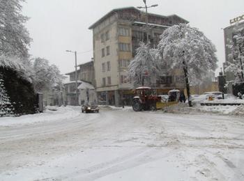 Нови снеговалежи се очакват в Смолянско в следващите два дни
