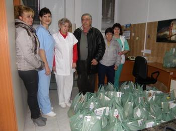  Жени ГЕРБ-Смолян осигури пакети с хранителни продукти за хемодиализно болните от областта