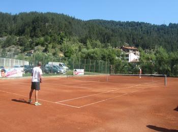  Втори турнир по тенис на корт за аматьори се провежда в Смолян