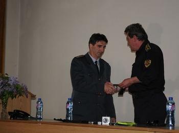 Гл. комисар Николай Николов награди пожарникари и спасители от Смолян, участвали при преодоляване на снежното бедствие през март