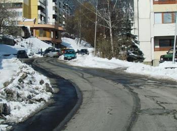 Около 70% от улиците в Смолян са почистени до асфалт