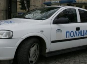 Полицаи от Баните установиха водача на автомобил, блъснал пешеходка и избягал