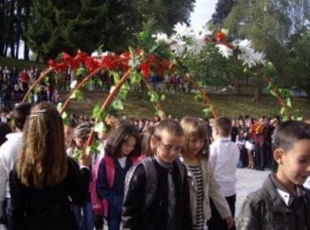 40% от 16-годишните са неграмотни, българските ученици изостават