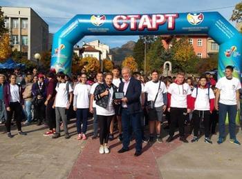 Над 450 участваха в Световния ден на ходенето, кметът Мелемов даде старт на инициативата