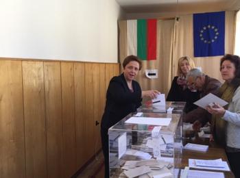 Дора Янкова: Гласувах за по-доброто на Смолян, четири години минаха безславно да живеем по-добре през следващите 4