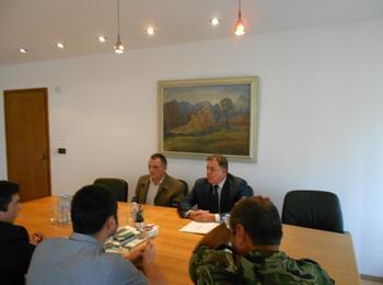 Областният управител Недялко Славов проведе работна среща с министъра на отбраната Николай Ненчев