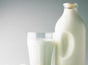 Два тона сурово мляко е раздадено благотворително на жители на Смолян в дните на снежното бедствие
