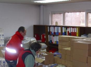 БЧК започва поетапно раздаване на индивидуални пакети с хранителни продукти на 7416 нуждаещи се от Смолянска област