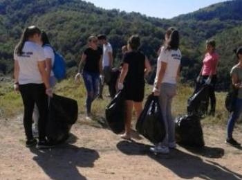 Златоград се включи в кампанията „Да изчистим България заедно”
