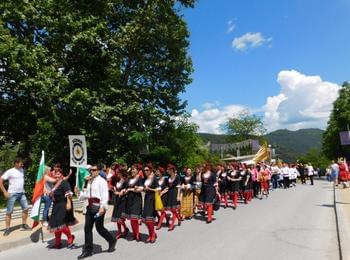  Фолклорният танцов фестивал „ДЕВИН ДЕНС ФЕСТ“ ще се проведе на 23 и 24 юни