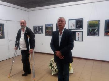    В КДК откриха изложба, в която 20 автори представят 70 фотоса от „Планината на Орфей”