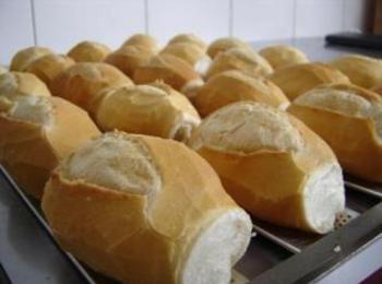 Правят 3 стандарта за хляб