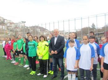 Осмомартенски турнир по мини футбол за момичета ще се проведе в Смолян