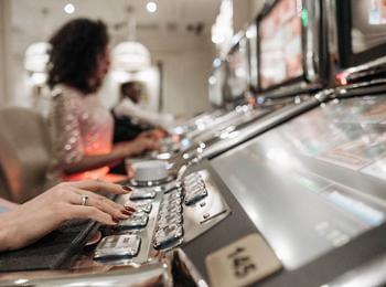 Правила и условия на онлайн казиното, които трябва да спазваме