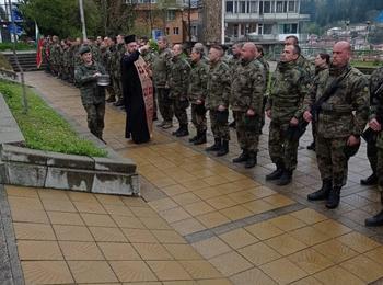 В навечерието на 6 май 101-ви алпийски полк отбеляза Деня на храбростта и празник на Българската армия