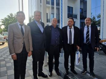 Президента на ЮЕМФ- проф. Кехайов и представители на Узбекистан подписаха меморандум за сътрудничество