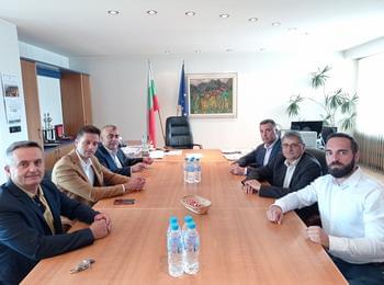  По инициатива на областния управител се проведе среща с народните представители от област Смолян