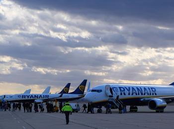Официално посрещат първия полет от Манчестър до Пловдив 