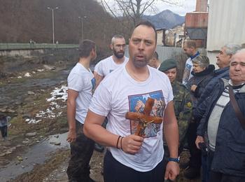  Иван Бялков хвана богоявленския кръст в Смолян за трети път 