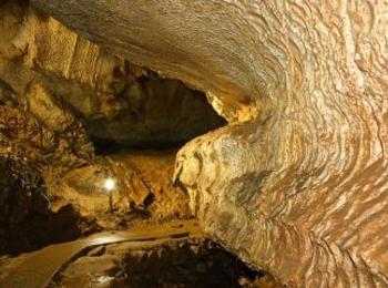 17 двойки сключиха граждански брак в "Ягодинската пещера" през 2023 г.