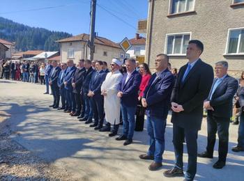 В Барутин почетоха паметта на жертвите на възродителния процес