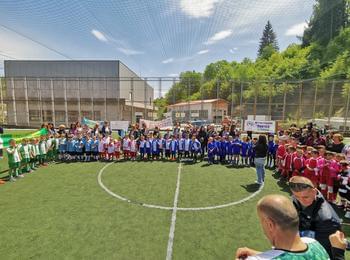 Деца от 7 детски градини участваха във футболен турнир в Смолян 