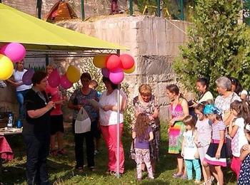 Нова детска площадка откриха за празника на родопското село Давидково