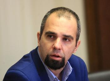 Първан Симеонов: Опозицията е сигурно убежище за Трифонов, а Кирил Петков набира мощ