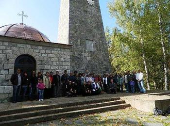 С поход до връх Средногорец БСП- Мадан отбеляза 100-годишнината от Балканската война 