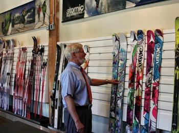  Амер Спортс България: Целта ни е 1 млн. чифта ски годишно