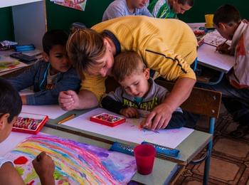 Деца в Осиково рисуват през лятото