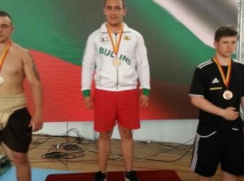 Маданчанин стана европейски шампион по сумо