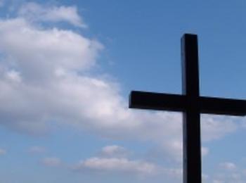 Над седем метра кръст ще бъде осветен на Кръстовден в района на Смолянски езера
