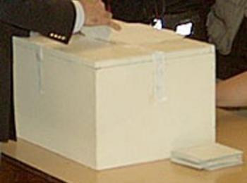 Близо 11% е избирателната активност в област Смолян към 13.00 часа