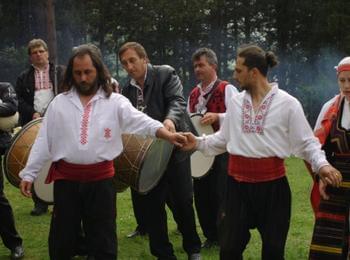  Нестинарски празник се проведе край девинското село Стоманово