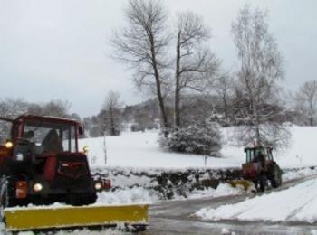 Усложнена е пътната обстановка в Смолян заради снеговалежа и рязкото падане на температурите