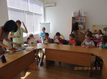 Експерти на РИОСВ проведоха  обучение на лагеруващи деца в Родопите 