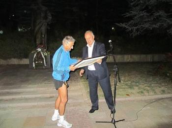 Известният маратонец Руско Кадиев пробяга 100 км, посветени на Освобождението на Родопите