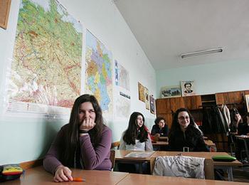 Днес се провеждат матурите и изпитът след 7 клас по български език