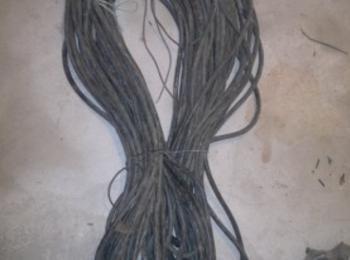 Неизвестни откраднаха 50 метра захранващ кабел от вила край Златоград