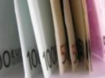 Прогнозират понижаване на лихвите по депозитите в евро и лева