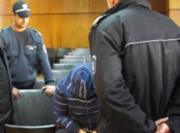 Двойният убиец от „Въча” остава в ареста