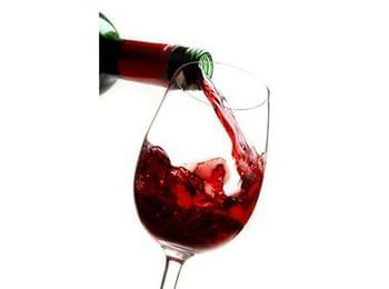 Смолян дава вино за Нова година на селата в общината